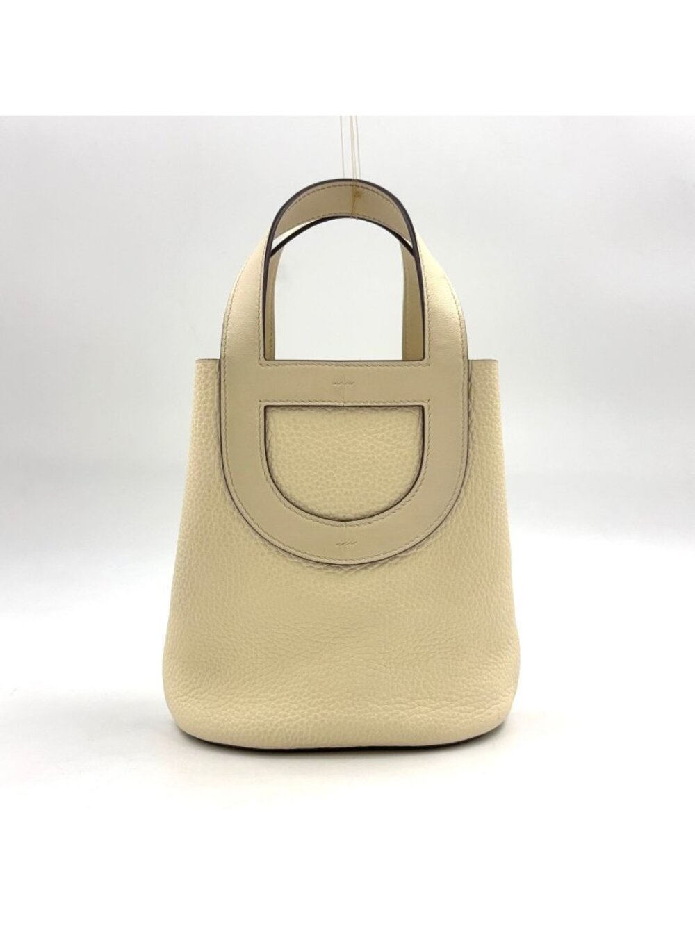 Hermes in the Loop 18 Taurillon Leather Ivory Handbag Silver